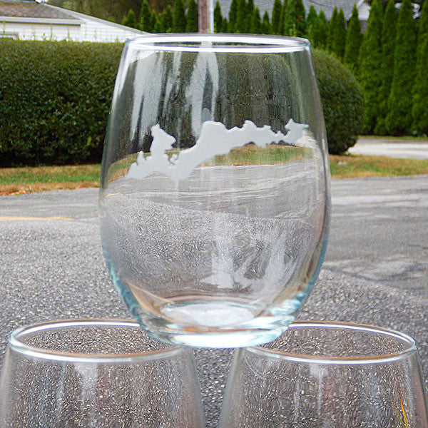 Island Carafe & Stemless Wine Glass Set